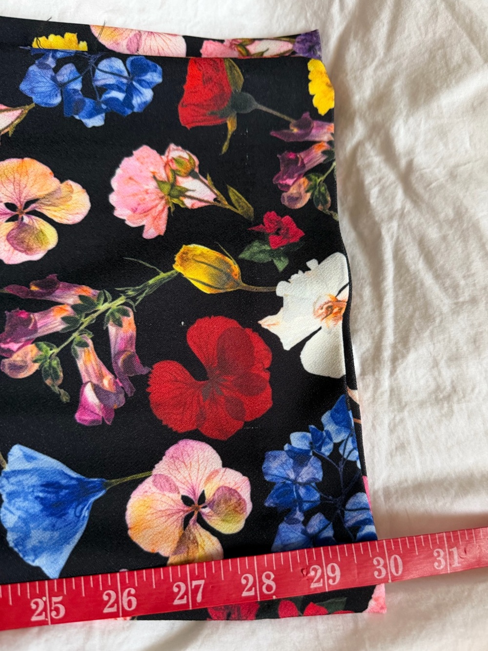 Alice + Olivia Black Floral Bootcut Pants Botanical Black - Picture 8 of 11